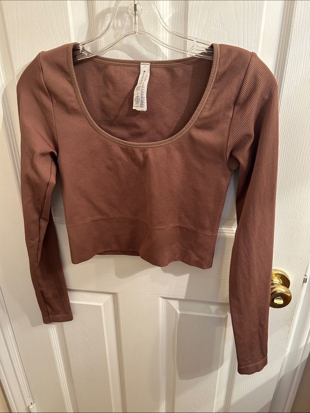 Athleta Ribbed Scoop Neck Long-Sleeve Crop Top - Chestnut Brown